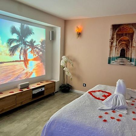 Bioty Chill & Spa ル・ブラン・メニル エクステリア 写真